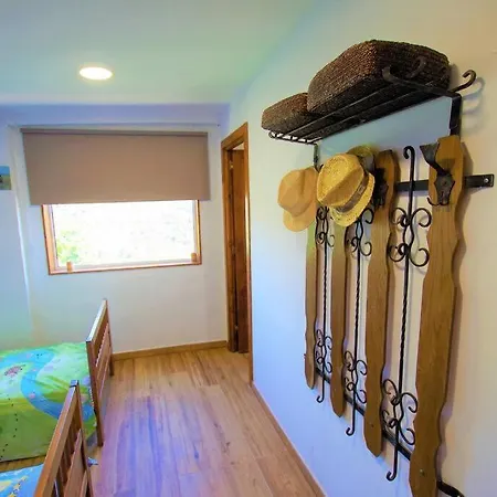 V&v Lloret-villa Suecia: Mountain View Casita With Air Conditioning